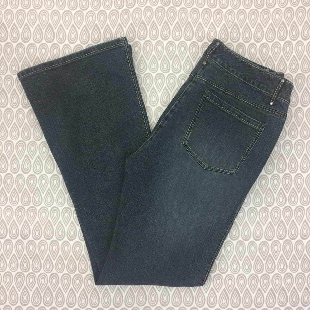 Elie Tahari Womens Boot Cut Jeans Size 8 31X32 D35